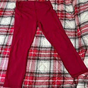Fab leggings with pockets . Extremely comfy